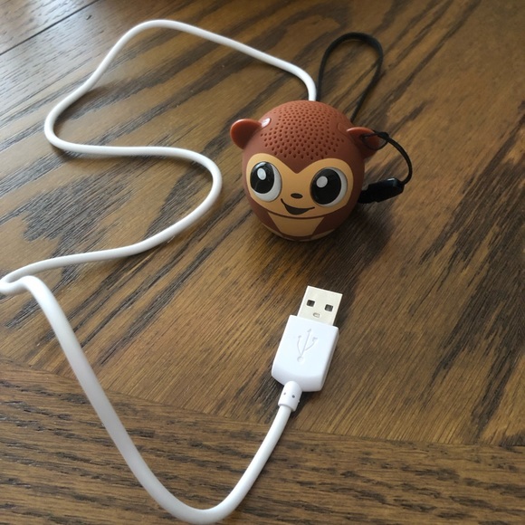 Audio pet mini Bluetooth speaker - Picture 2 of 2